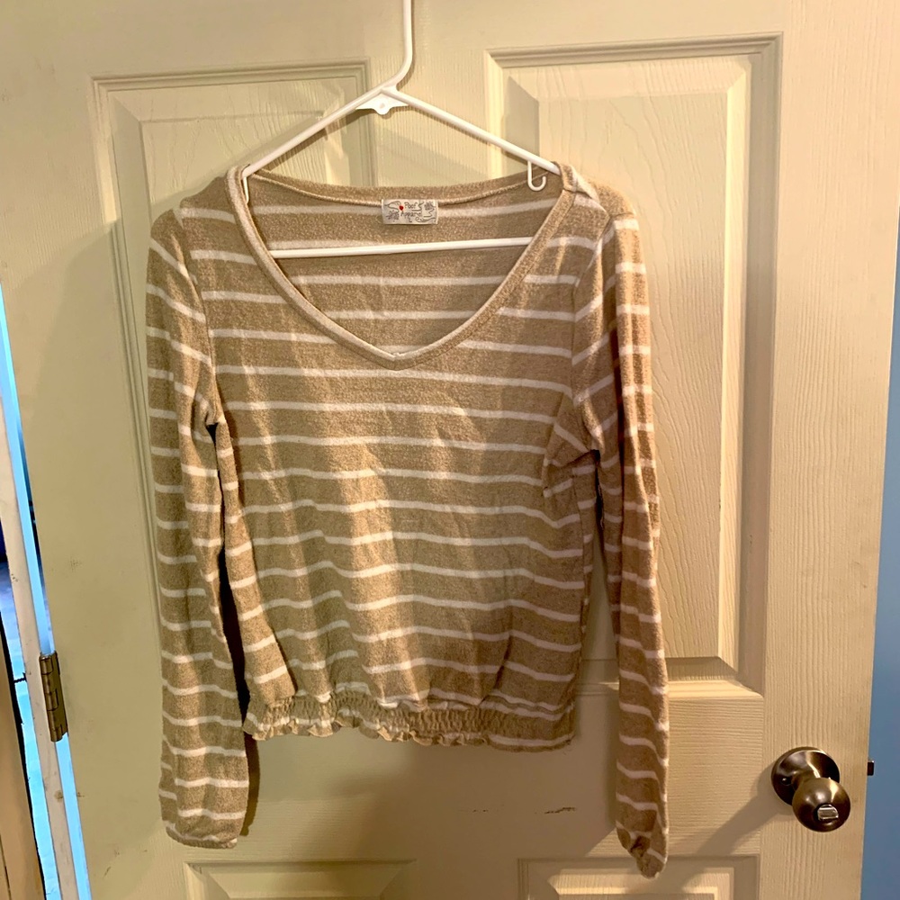 Women’s Tan Sweater